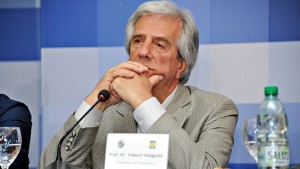 Tabaré Vázquez durante el Consejo de Ministros en Carlos Reyles, Durazno. Crédito: Presidencia de la República
